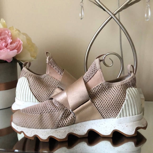 SOREL Kinetic Knit Sneakers - Picture 5 of 12